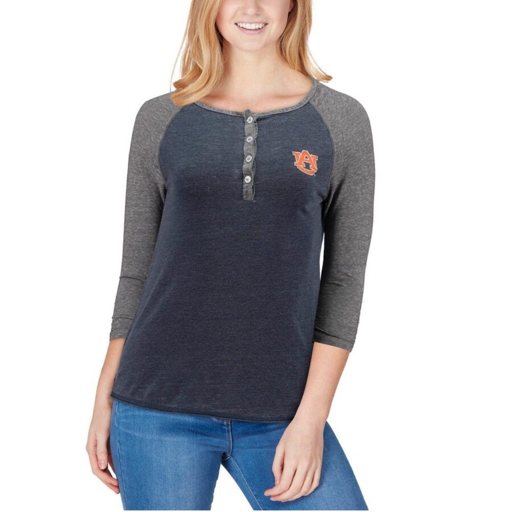 Auburn Tigers Women’s Colosseum Navy 3/4 Sleeve Top Size Large NWT Great Gift